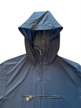 Vintage Obermeyer Men's Hooded Rain Anorak - Navy Made in Japan 20 inch flat